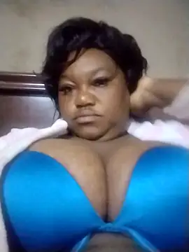 MATUREBUSSTY online show from 22, 5, 2026