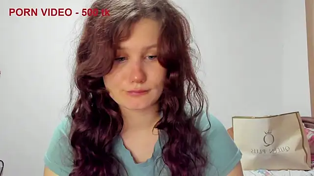 Snapshot of Charlotte_wow chatting on 1, 6, 2026 Charlotte wow online show from 1, 6, 2026