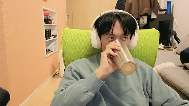 freeeeeessssss111 online show from 4, 12, 2025