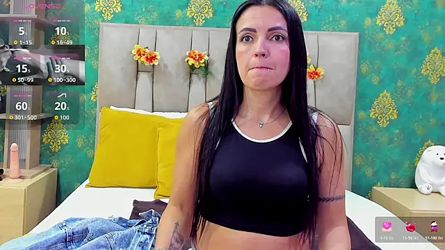 SuzanSmithh online show from 3, 3, 2026