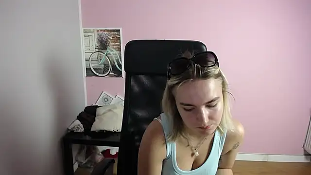viktoria lovely online show from 26, 6, 2026