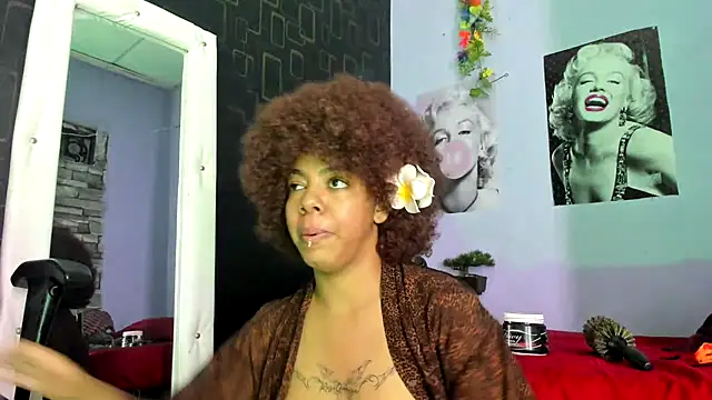 Snapshot of Alika01 chatting on 13, 2, 2025 Alika01 online show from 13, 2, 2025