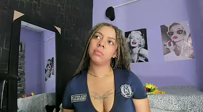 Snapshot of Alika01 chatting on 22, 3, 2025 Alika01 online show from 22, 3, 2025