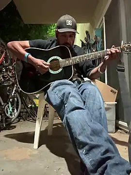 Snapshot of MrDickUdown24_7 chatting on 25, 10, 2025 MrDickUdown24 7 online show from 25, 10, 2025