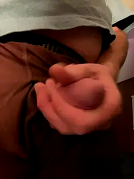 Snapshot of Helmut1971 chatting on 16, 11, 2025 Helmut1971 online show from 16, 11, 2025