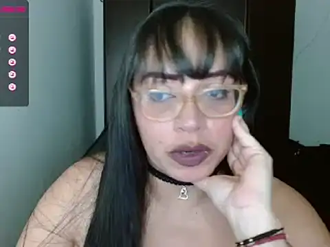 Snapshot of natashasmithe chatting on 28, 12, 2024 natashasmithe online show from 28, 12, 2024
