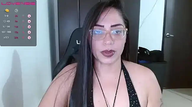Snapshot of natashasmithe chatting on 3, 2, 2025 natashasmithe online show from 3, 2, 2025