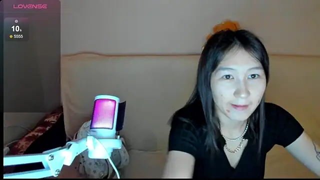 SaraXray online show from 30, 10, 2025