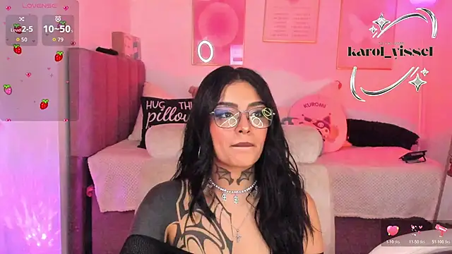 Snapshot of Hinataw33d01 chatting on 9, 11, 2025 Hinataw33d01 online show from 9, 11, 2025