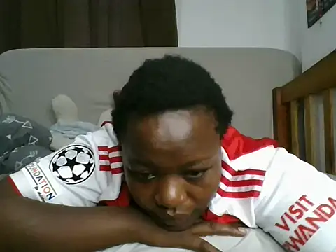 Horny wifey254 online show from 27, 11, 2025