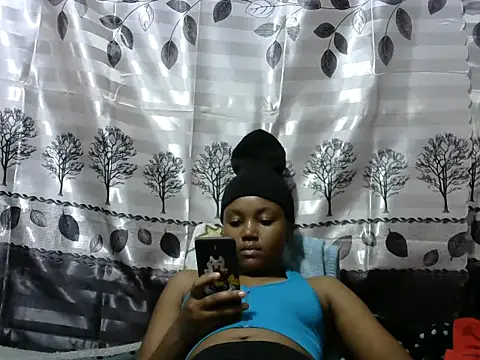 Snapshot of Sweet_kelsiey chatting on 17, 12, 2024 Sweet kelsiey online show from 17, 12, 2024