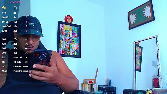 yosoy enzo2020 online show from 31, 10, 2025