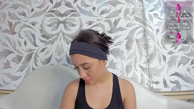 valentina cortes72 online show from 25, 1, 2025