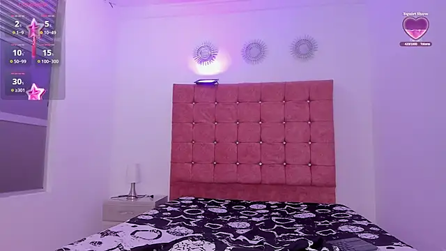 valentina cortes72 online show from 30, 1, 2025