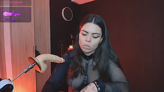  WednesdayFriday  online show from 17, 12, 2025