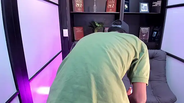 Snapshot of JacksonMuller_ chatting on 27, 10, 2025 JacksonMuller  online show from 27, 10, 2025