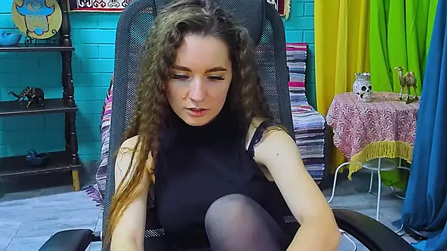 Miss Barbara  online show from 28, 1, 2025