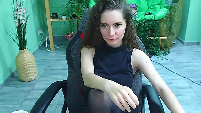 Miss Barbara  online show from 28, 1, 2025