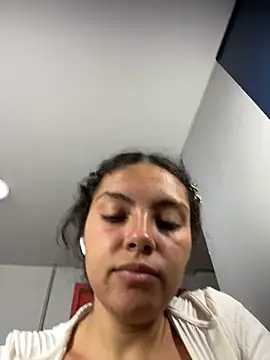 Snapshot of Nathcurly_ chatting on 18, 12, 2024 Nathcurly online show from 18, 12, 2024
