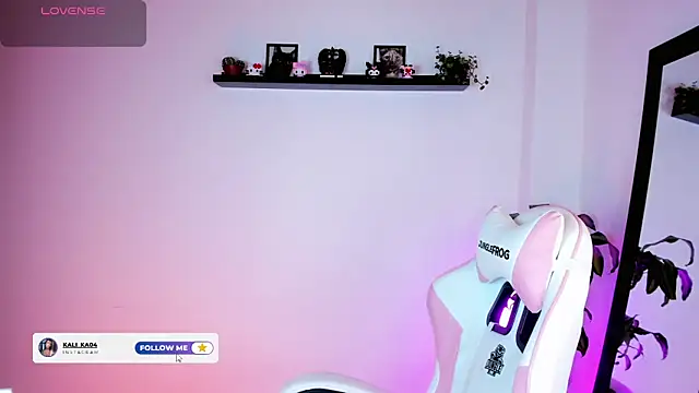 Snapshot of kali_ka_ chatting on 14, 11, 2025 kali ka online show from 14, 11, 2025