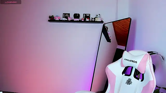 Snapshot of kali_ka_ chatting on 8, 4, 2026 kali ka online show from 8, 4, 2026