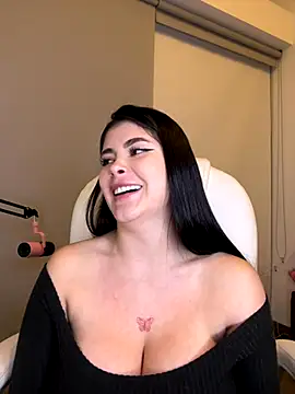 misslollipop04 online show from 5, 12, 2025