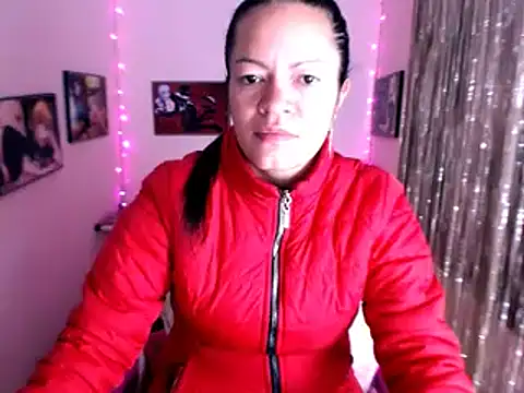 Cristal w online show from 23, 1, 2025