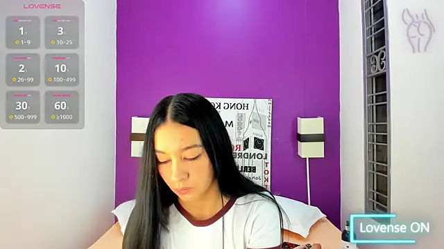 Lila Pinky online show from 4, 2, 2026