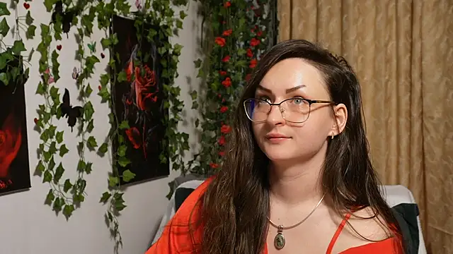 NaughtYHomemadE online show from 26, 9, 2025