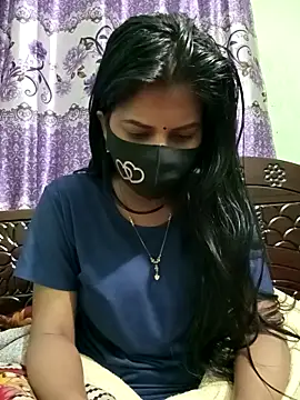 Snapshot of Anusri- chatting on 7, 2, 2025 Anusri- online show from 7, 2, 2025