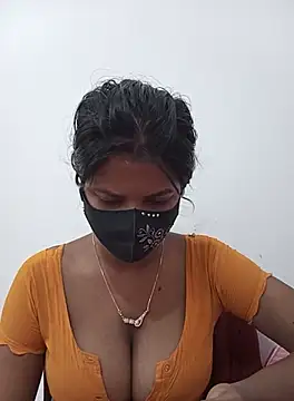 Snapshot of Anusri- chatting on 24, 9, 2025 Anusri- online show from 24, 9, 2025
