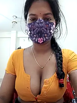 Snapshot of Anusri- chatting on 7, 4, 2026 Anusri- online show from 7, 4, 2026