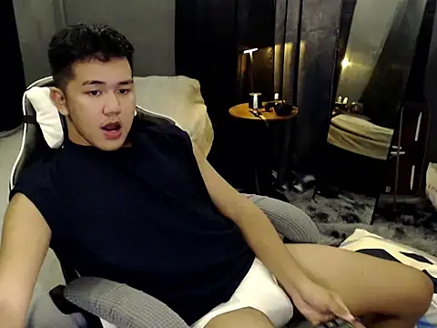 Snapshot of xgregor07 chatting on 11, 10, 2025 xgregor07 online show from 11, 10, 2025