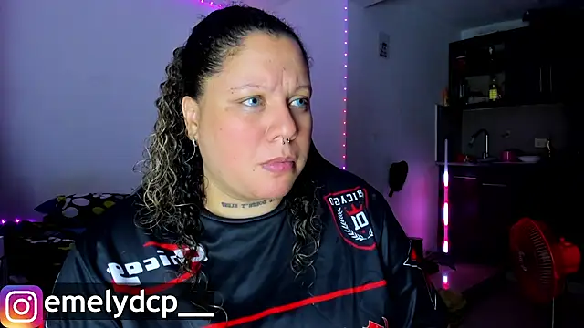 Snapshot of mariana_maze chatting on 7, 10, 2025 mariana maze online show from 7, 10, 2025