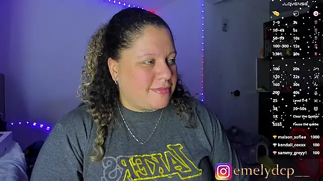 Snapshot of mariana_maze chatting on 22, 10, 2025 mariana maze online show from 22, 10, 2025