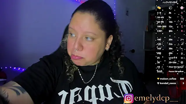 Snapshot of mariana_maze chatting on 27, 10, 2025 mariana maze online show from 27, 10, 2025