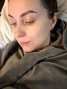 ellie ssexy online show from 5, 10, 2025