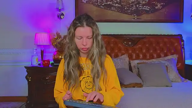 Real Tini online show from 25, 11, 2025