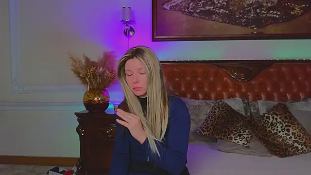 Snapshot of Real_Tini chatting on 8, 2, 2026 Real Tini online show from 8, 2, 2026