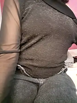 Snapshot of yourkajal chatting on 13, 11, 2025 yourkajal online show from 13, 11, 2025