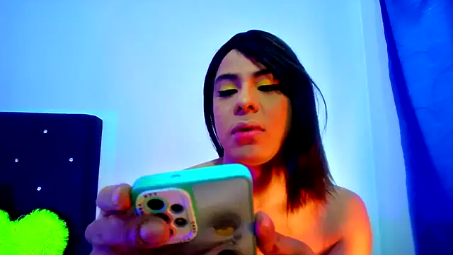 Aliice Doll online show from 21, 9, 2025