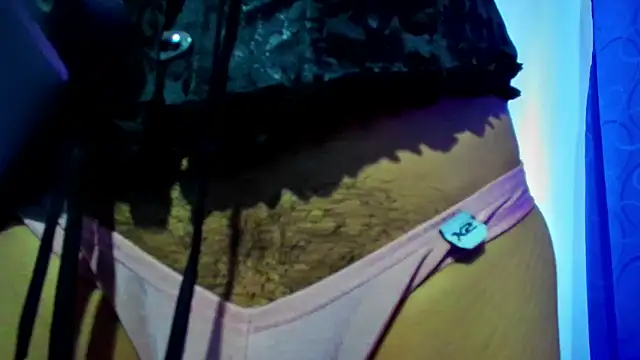 Aliice Doll online show from 4, 12, 2025