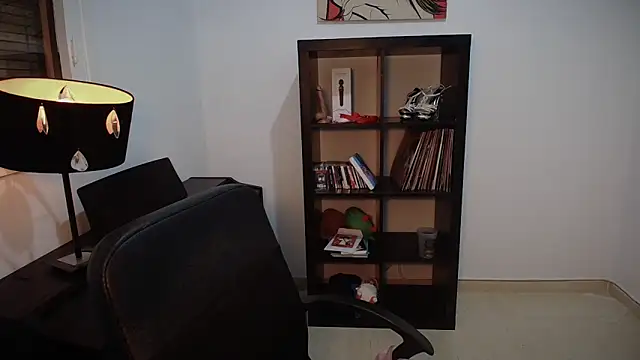 Windy butterfly online show from 25, 9, 2025