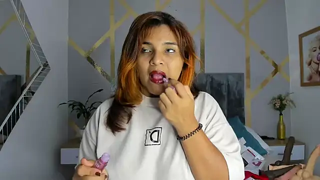 Snapshot of angelina_castroo chatting on 22, 2, 2025 angelina castroo online show from 22, 2, 2025