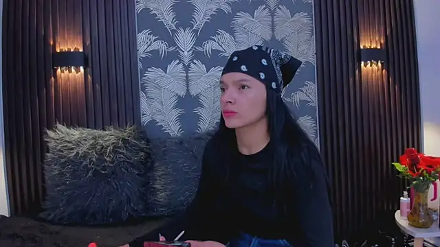 Snapshot of _shantal_smith chatting on 19, 10, 2025  shantal smith online show from 19, 10, 2025
