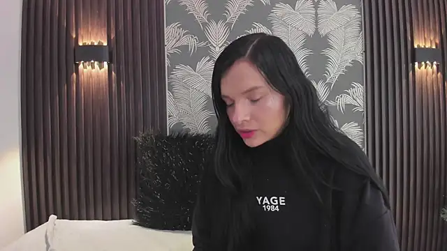 Snapshot of _shantal_smith chatting on 12, 1, 2026 shantal smith online show from 12, 1, 2026