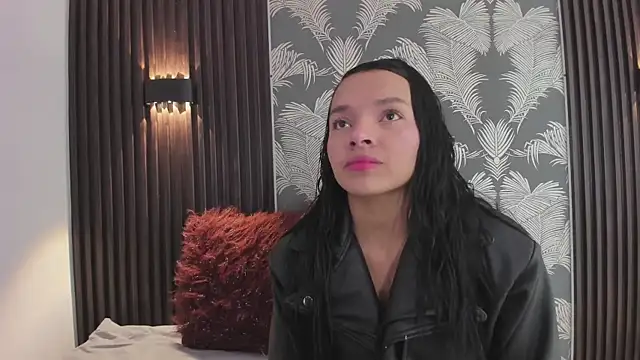 Snapshot of _shantal_smith chatting on 14, 1, 2026 shantal smith online show from 14, 1, 2026