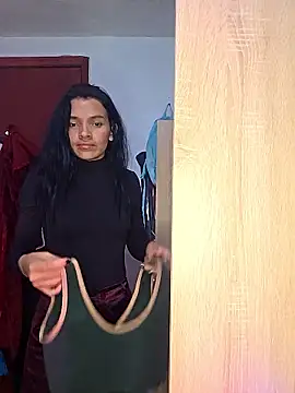 Snapshot of _shantal_smith chatting on 17, 1, 2026 shantal smith online show from 17, 1, 2026