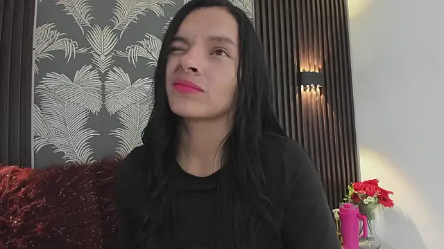 Snapshot of _shantal_smith chatting on 1, 2, 2026 shantal smith online show from 1, 2, 2026