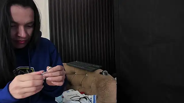 Snapshot of _shantal_smith chatting on 27, 3, 2026 shantal smith online show from 27, 3, 2026